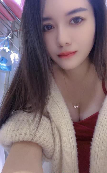 滨江御姐笑笑