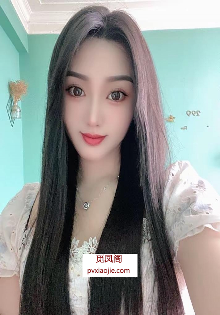 西湖艳舞小月