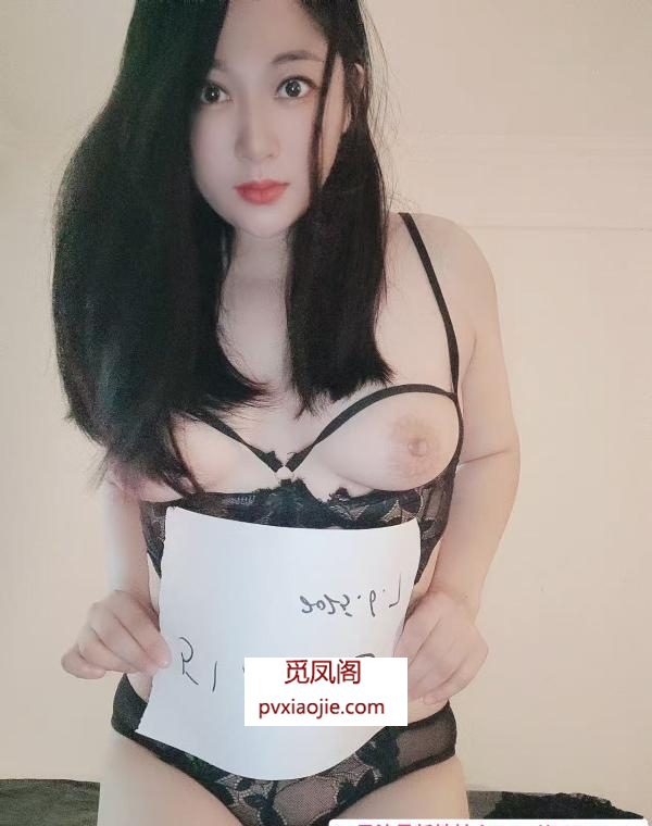 浪叫长腿少妇