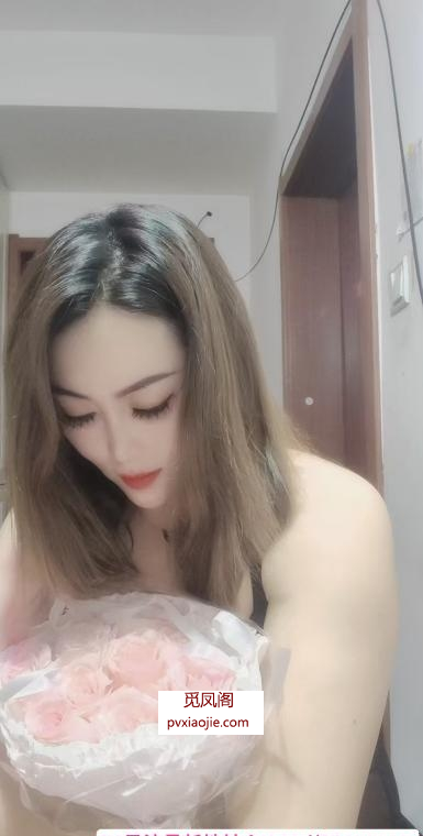 喷水少妇