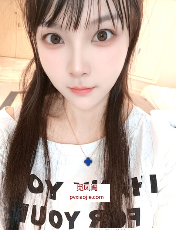 白云奶妈少妇
