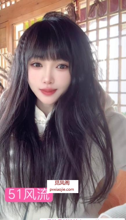 美乳嫩妹梦瑶