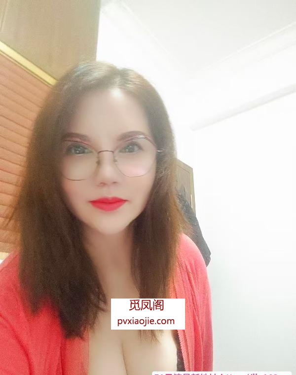 白云情趣熟女