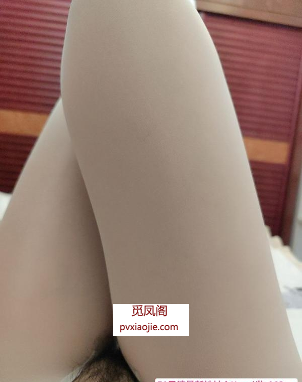 肥臀榨汁机小S