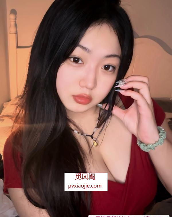 微胖巨乳彤彤