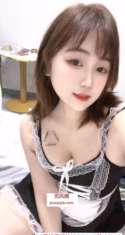 上城高挑大胸妹