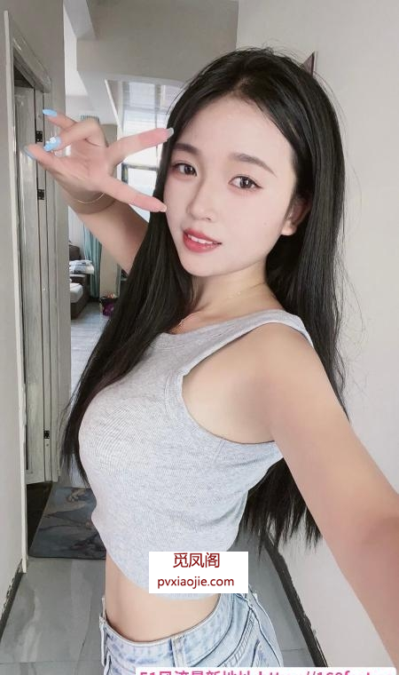 苗条嫩妹彤彤