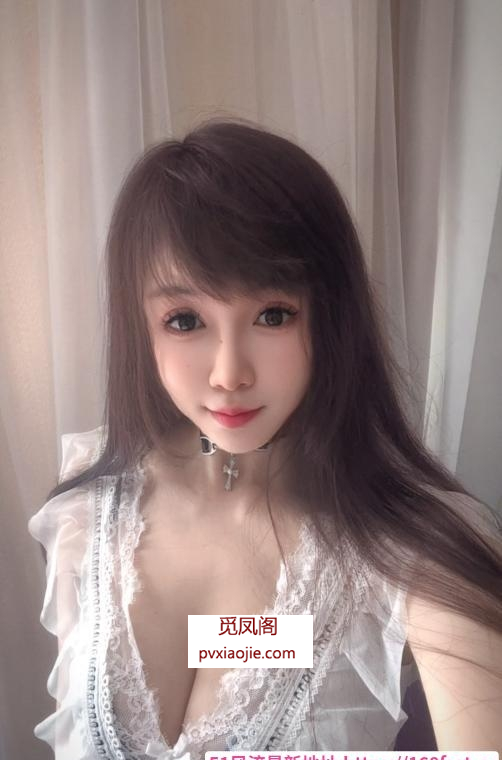 肤白好身材梦瑶