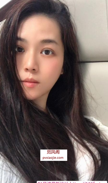 翘臀御姐老师