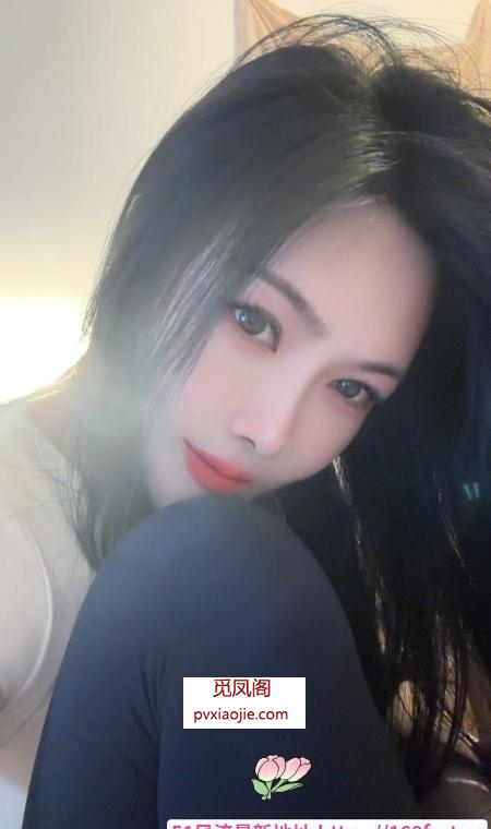 兼职会夹的邻家御姐
