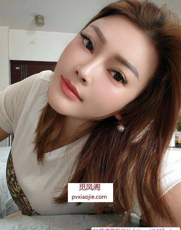 肥臀大奶骚妇